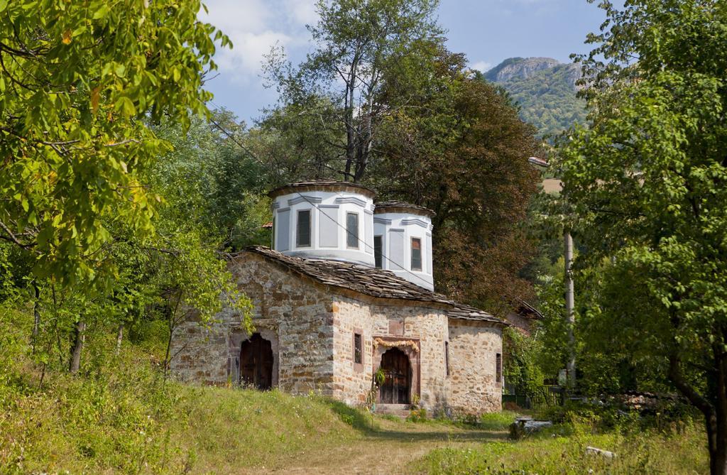 Family Hotel Тетевен Екстер'єр фото