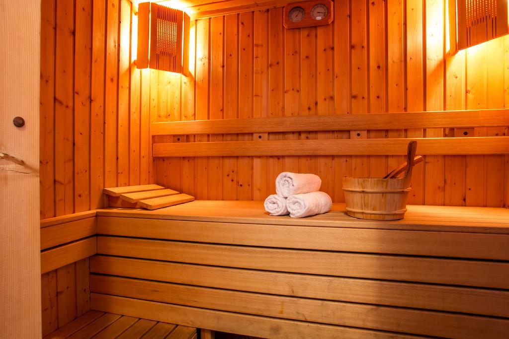 Family Hotel Тетевен Екстер'єр фото