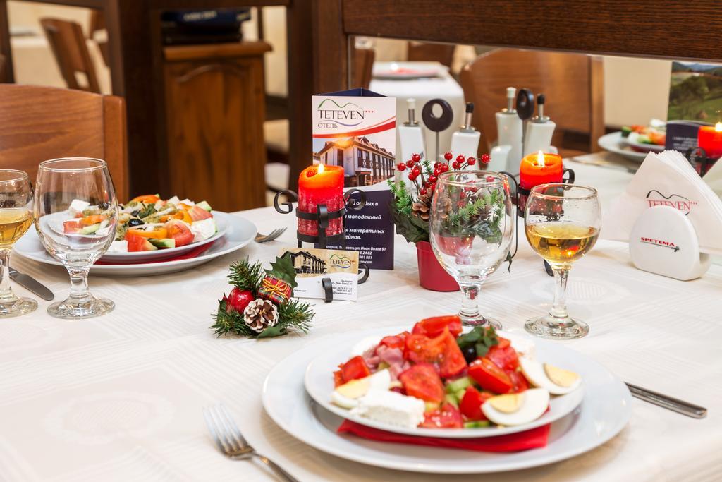 Family Hotel Тетевен Екстер'єр фото