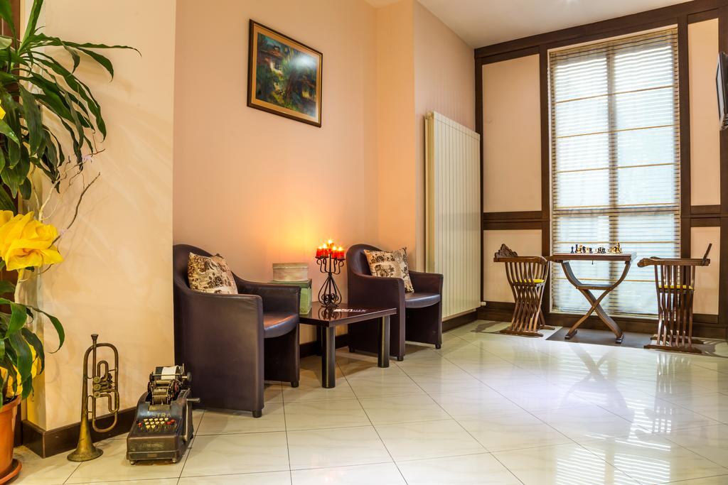 Family Hotel Тетевен Екстер'єр фото